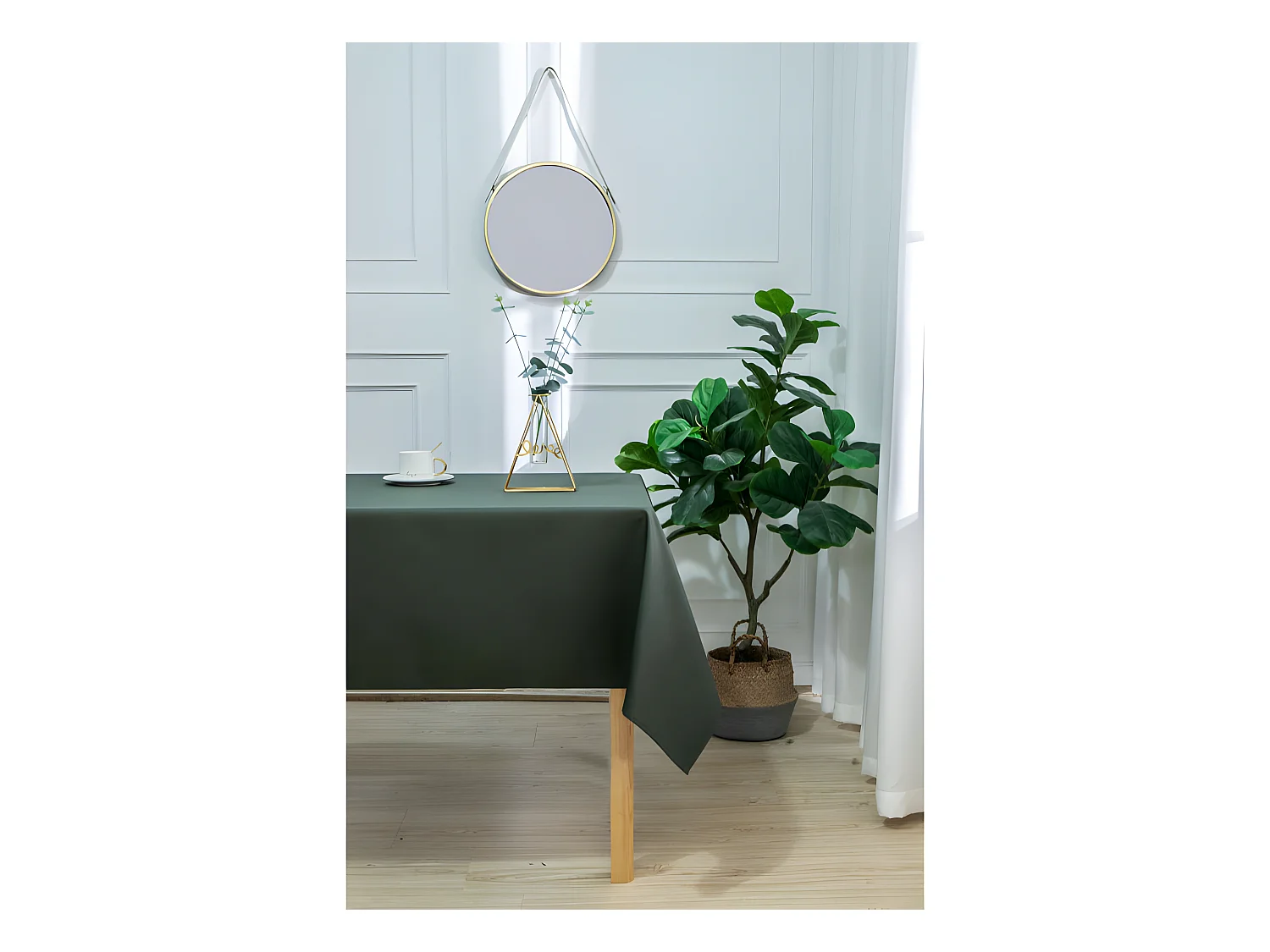 Nappe enduite avec traitement antitache Kaki rectangulaire 145 x 240 cm