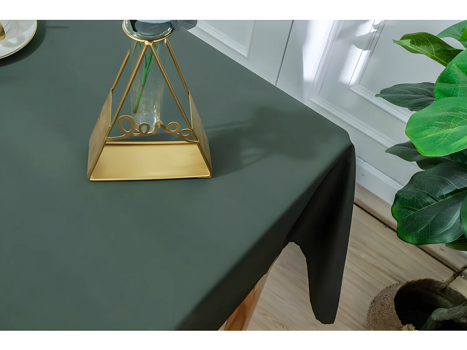 Nappe enduite avec traitement antitache Kaki rectangulaire 145 x 240 cm