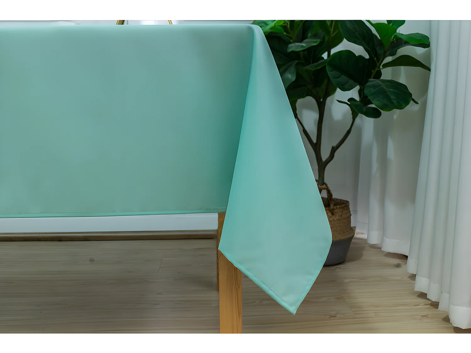 Nappe enduite avec traitement antitache Menthe carrée 180 x 180 cm