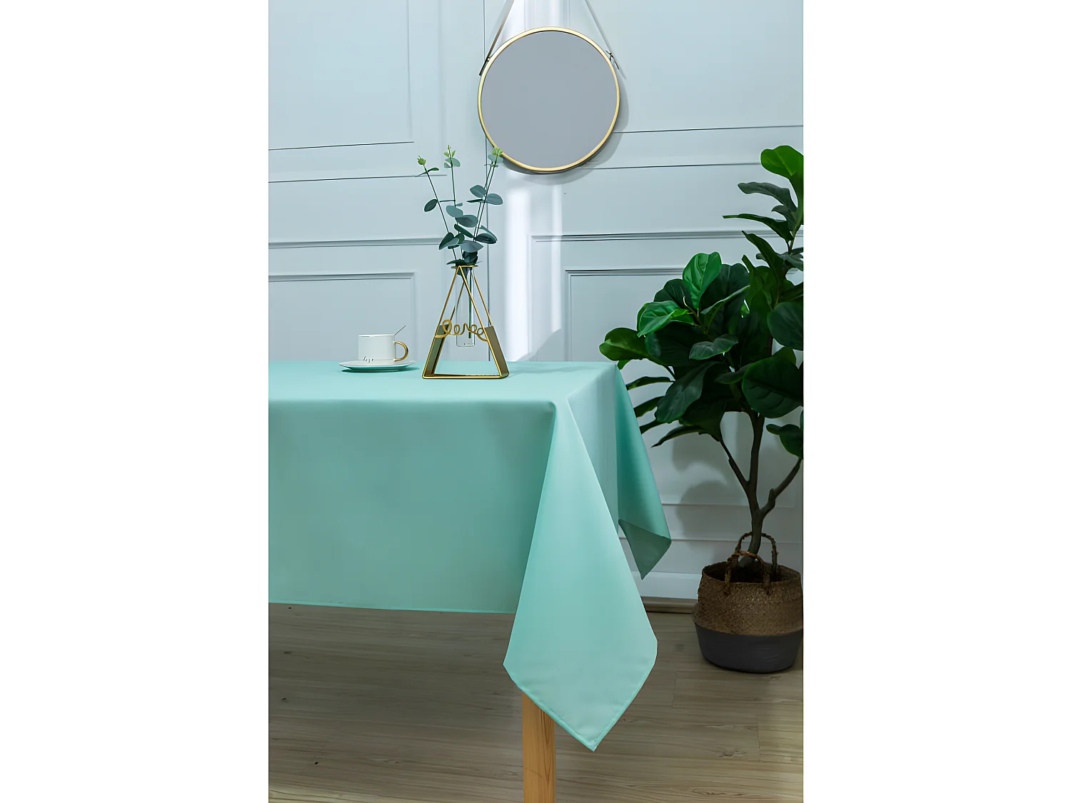 Nappe enduite avec traitement antitache Menthe carrée 180 x 180 cm