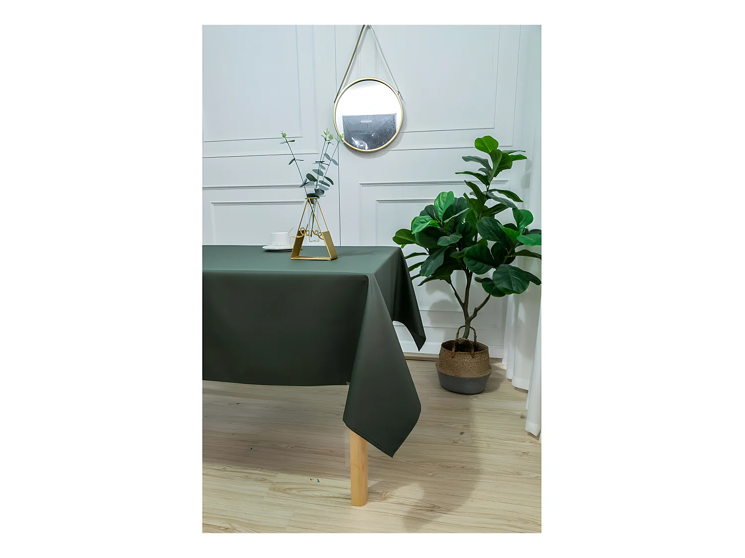 Nappe enduite avec traitement antitache Kaki carrée 180 x 180 cm