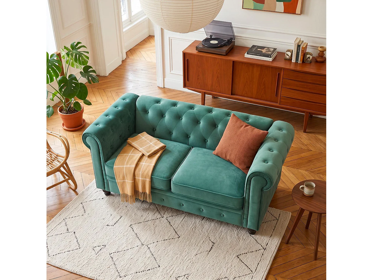 Canapé chesterfield 2 places en velours capitonné vert