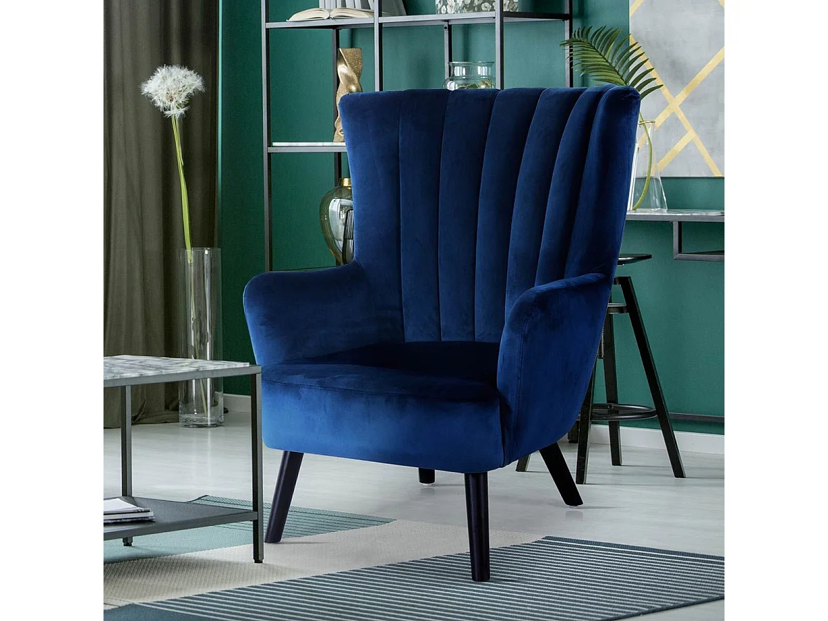 Poltrona scandinava Vidal in velluto blu