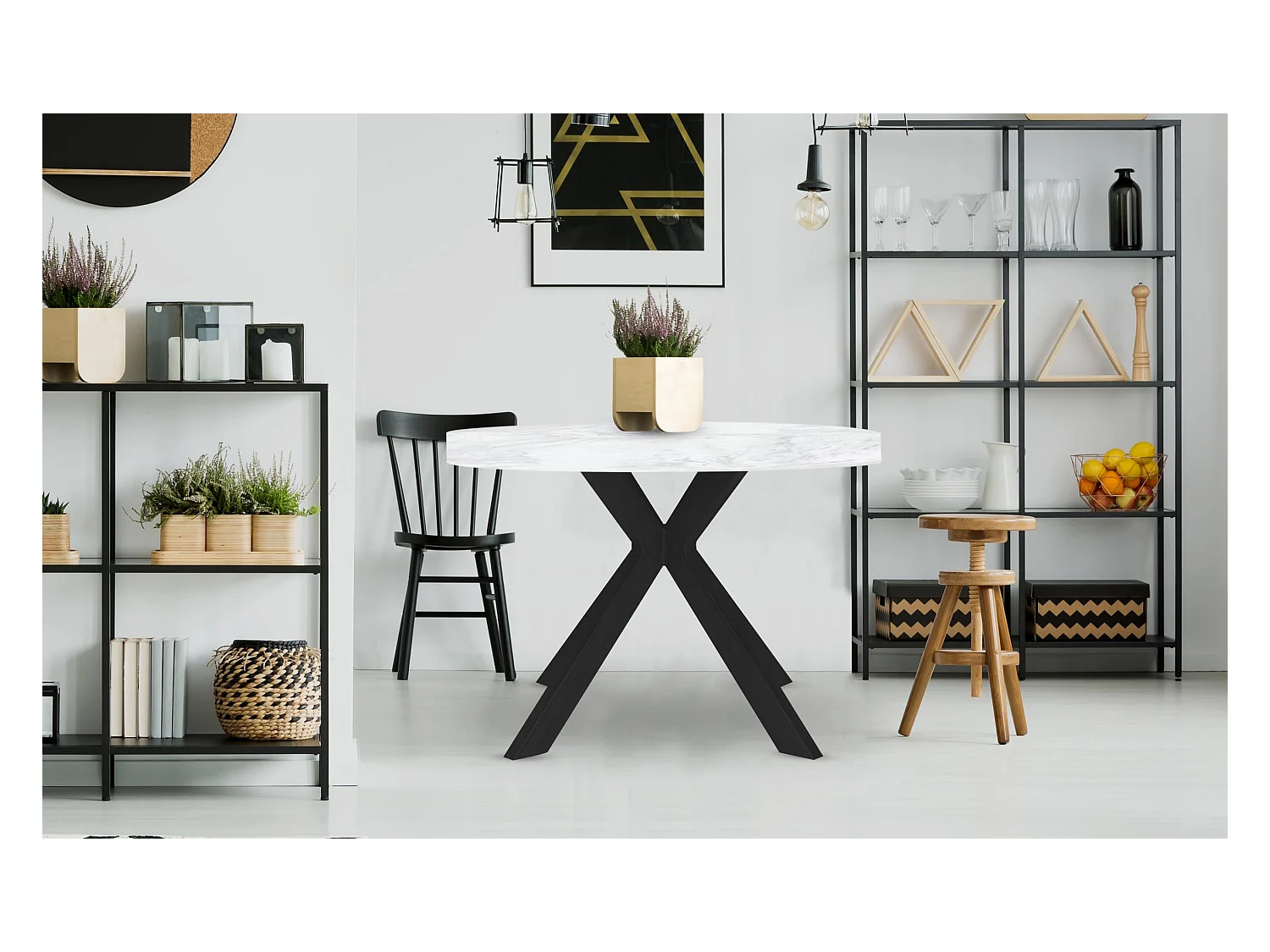 Tavolo rotondo allungabile Myriade Nero ed Effetto Marmo