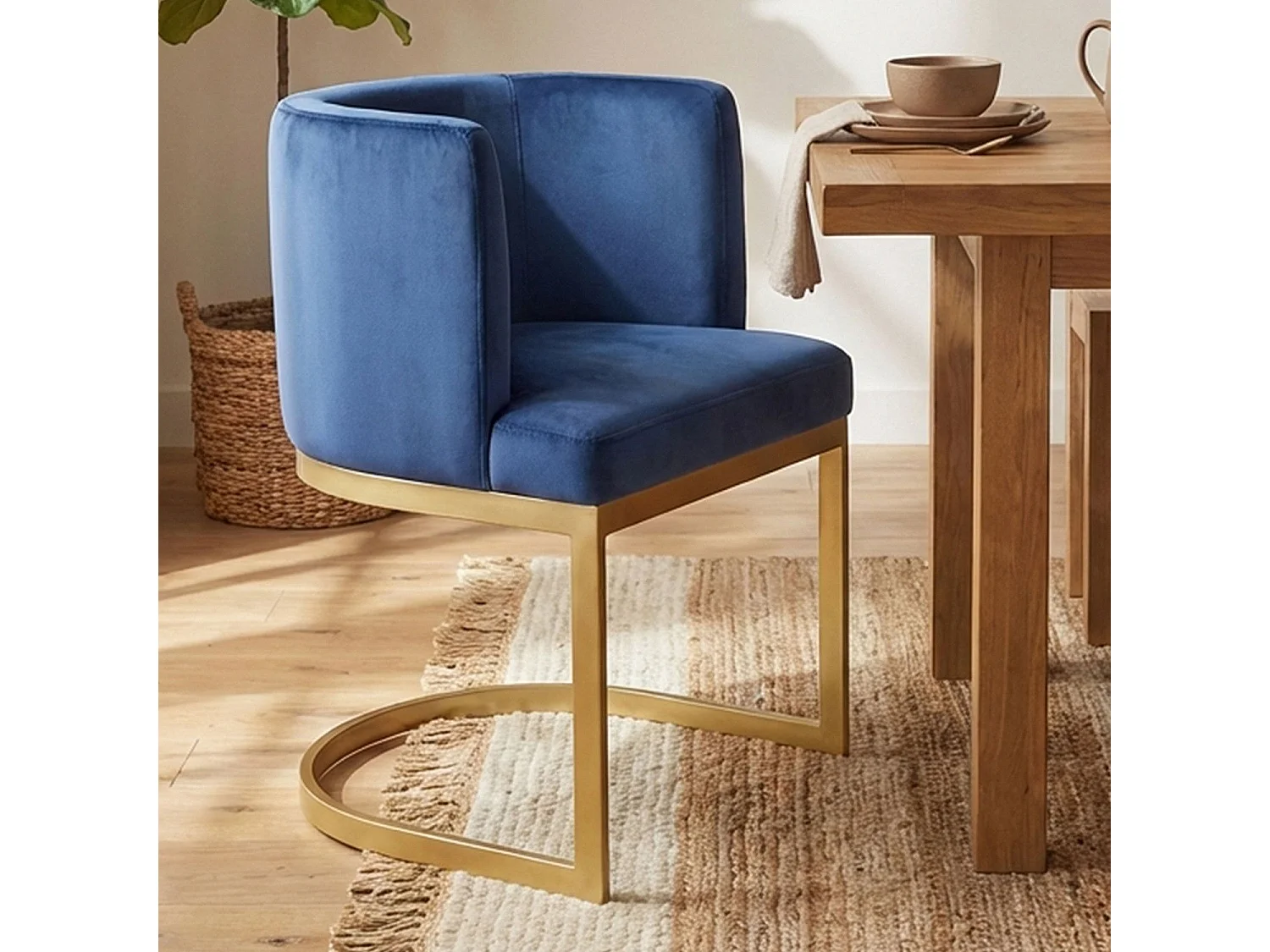 Chaise Design en Velours "Noemy" 75cm Bleu