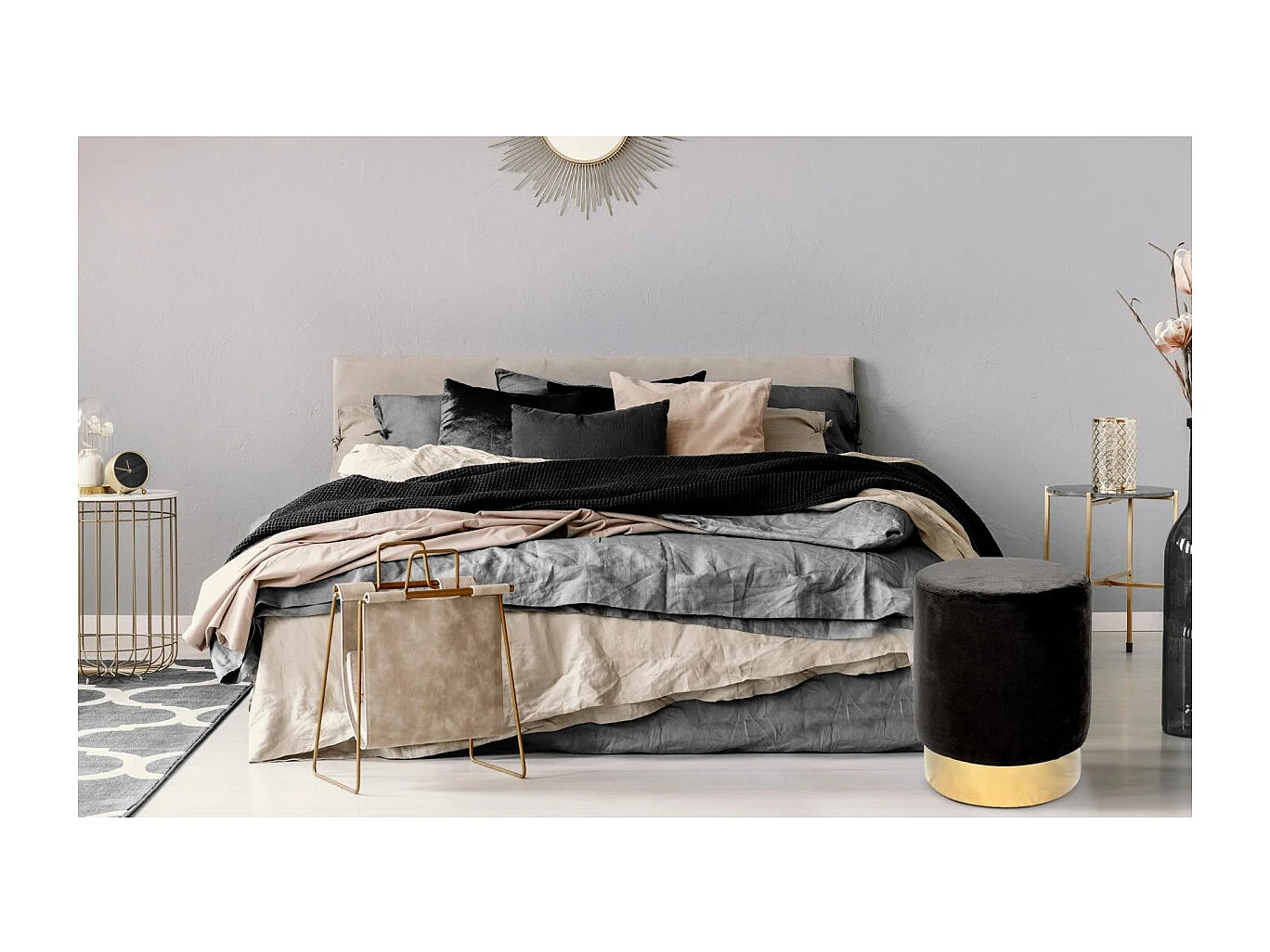 Tabouret Jona Velours Noir Pied Or