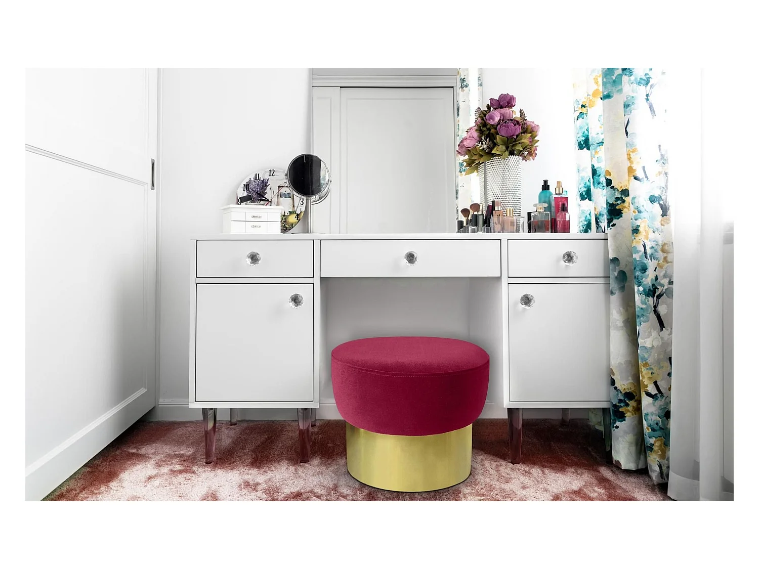 Tabouret Design en Velours "Liya" 44cm Rouge