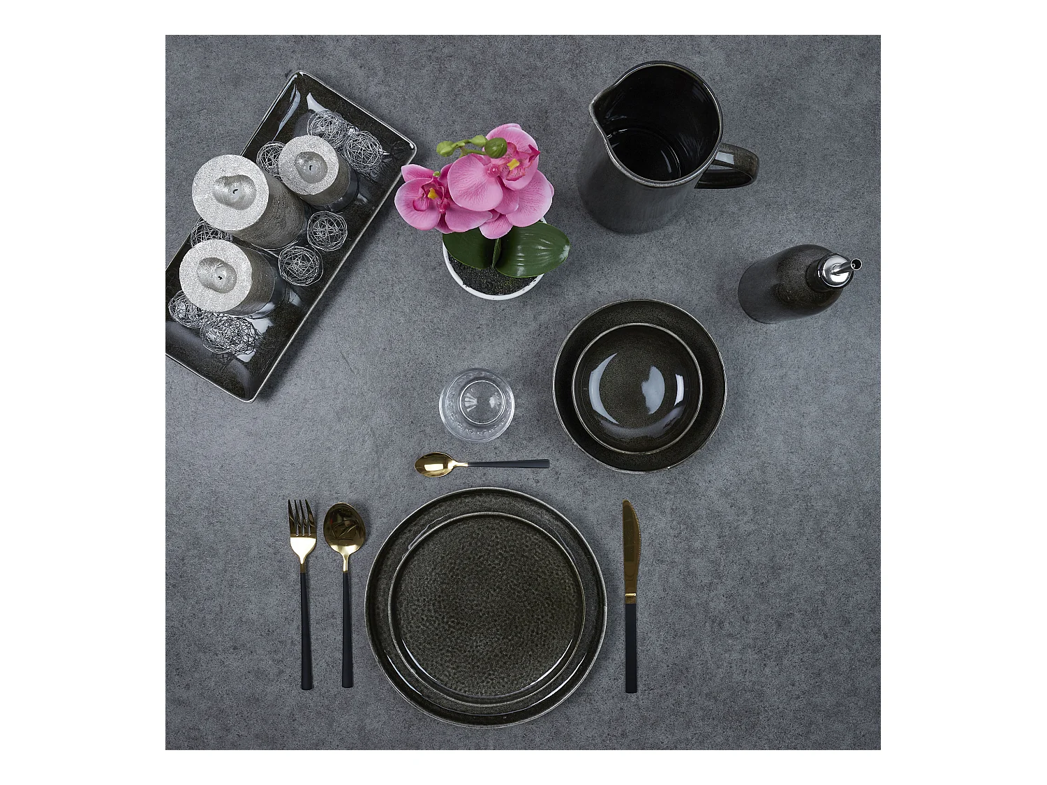 Pichet A Eau Tokyo 1.5l Noir, Or