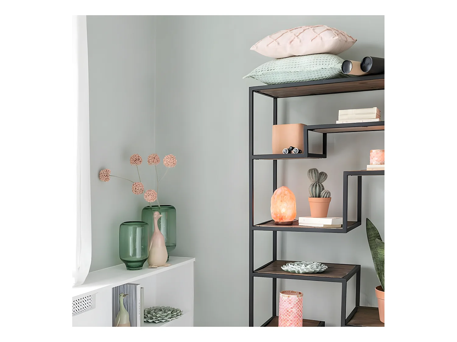 Vase Déco Sur Pied "Nora" 37cm Vert