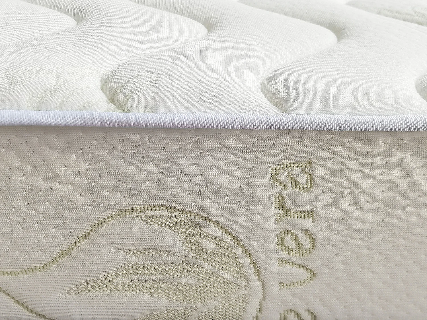 Schuimmatras 140x 190cm voor BZ met aloë vera dikte 12cm - FIESTA van NATUREA