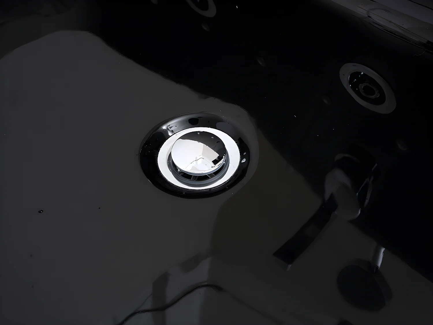 Bañera de hidromasaje acristalada con leds DYONA - 1 plaza - 260 L - 85x170x58cm - Negra