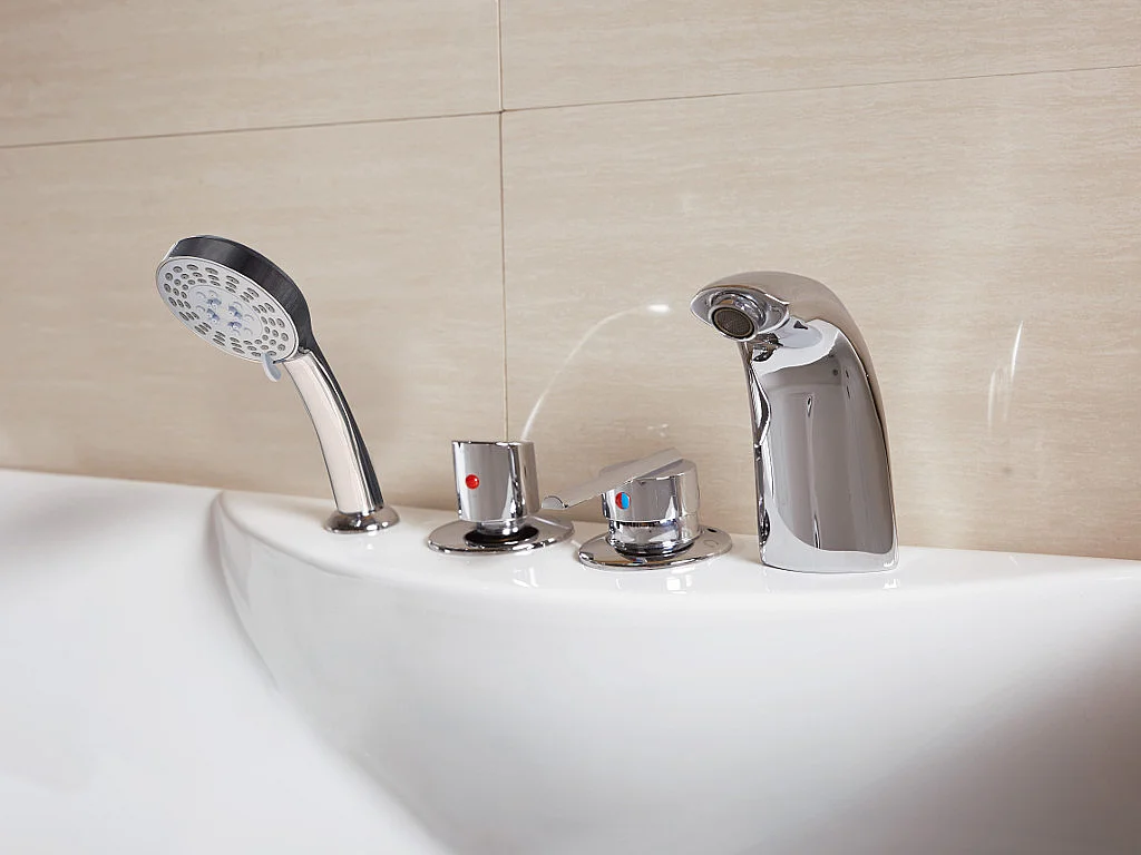 Baignoire balnéo blanche - 1 place - 140L - 150 x 75 x 54,5 cm - Angle droit - GAVINO