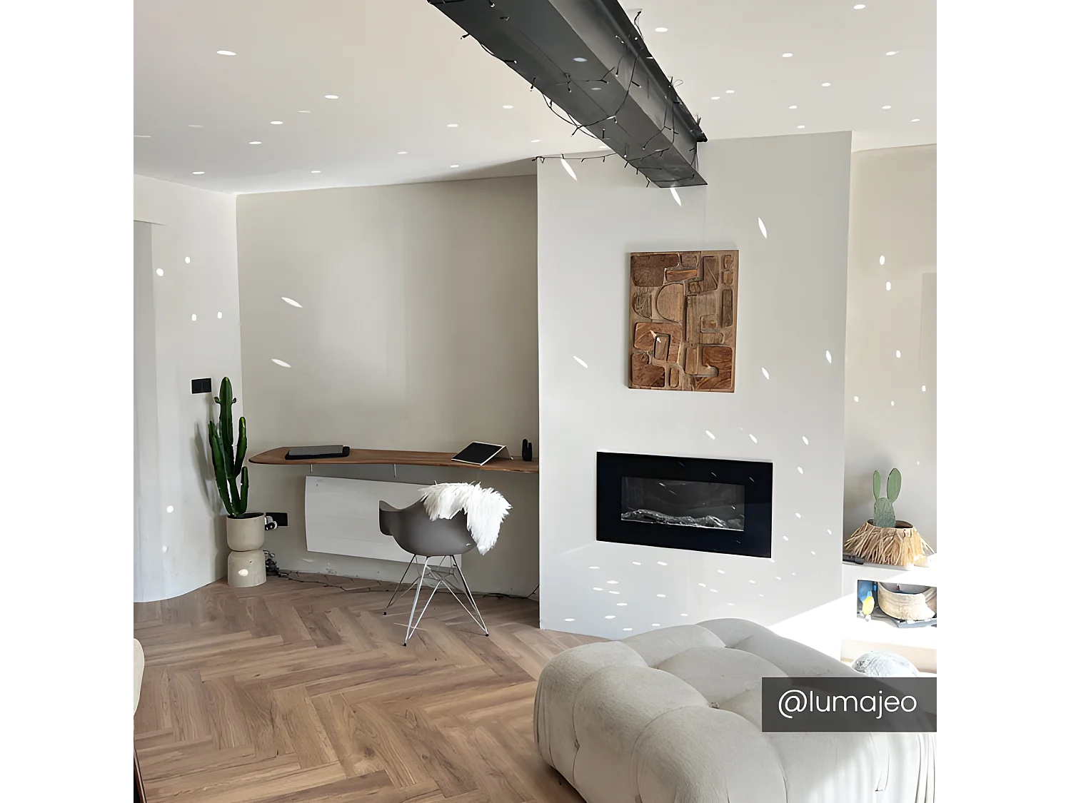 Cheminée électrique CHANDELA - Murale -  L84 x P14 x H45 cm - Noire