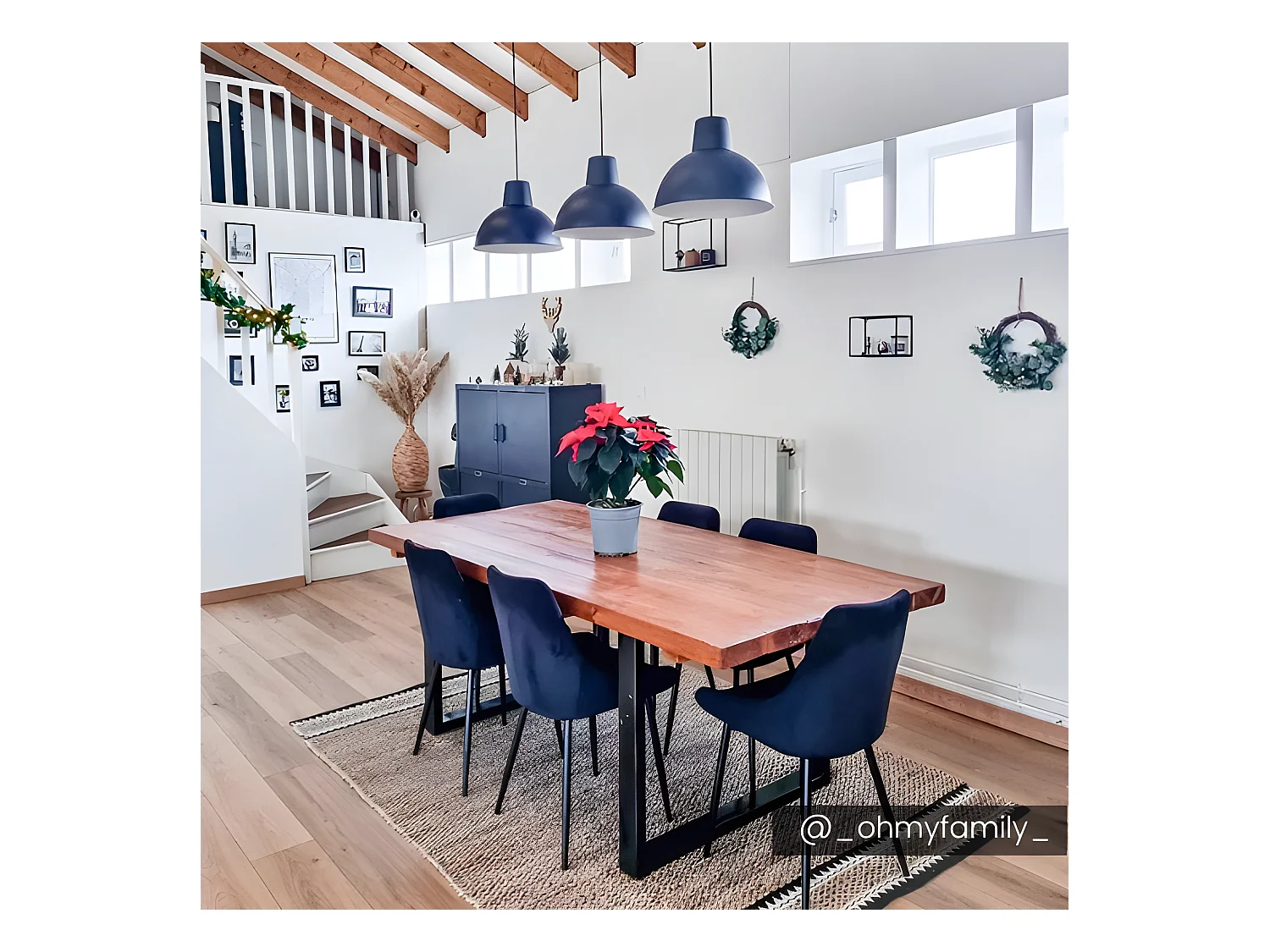 Lot de 2 chaises - Velours et métal noir - Bleu nuit - MASURIE