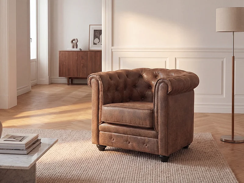 Fauteuil CHESTERFIELD en microfibre aspect cuir vieilli