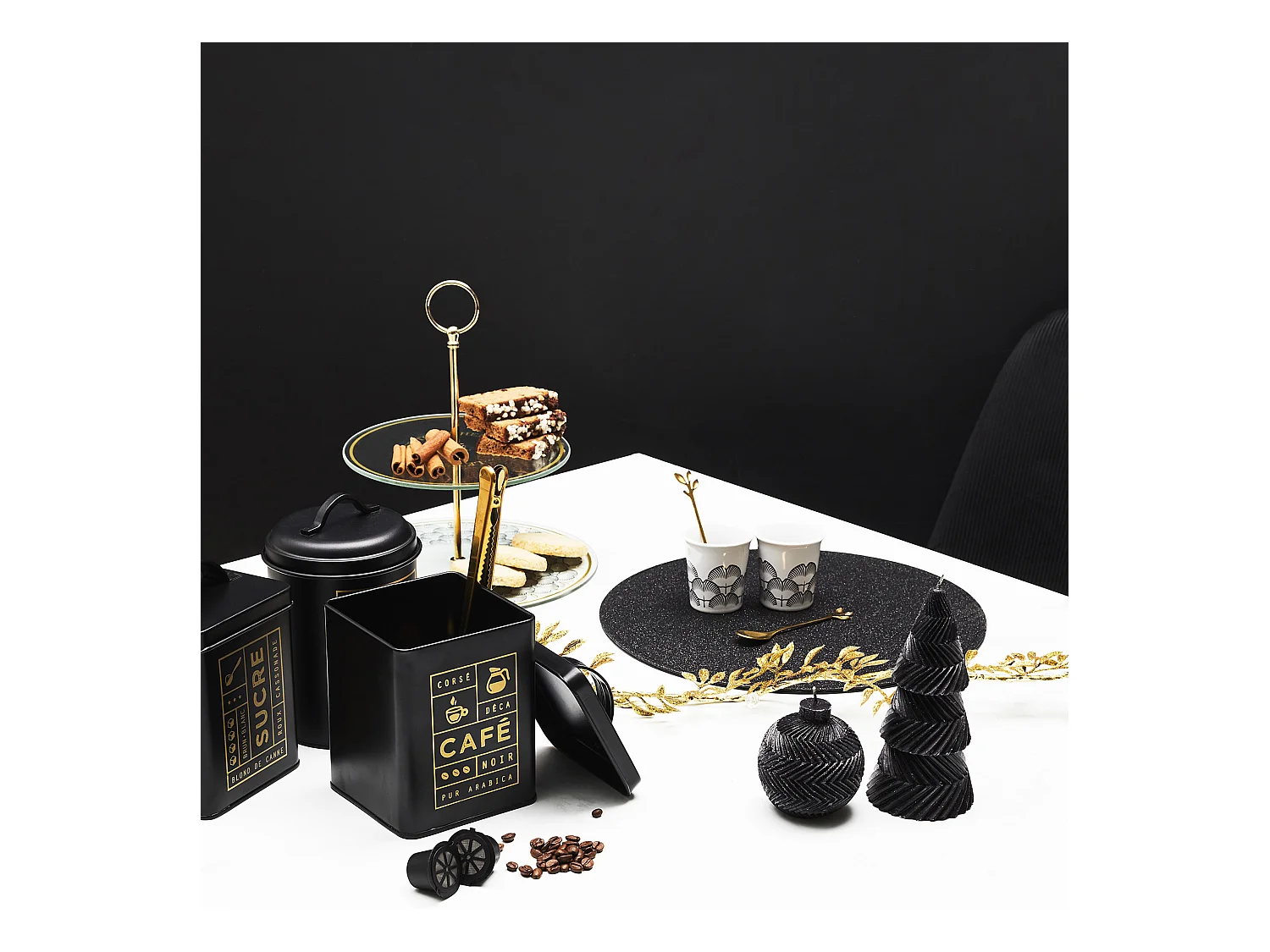 Boite A The Metal Black Mat Noir, Or