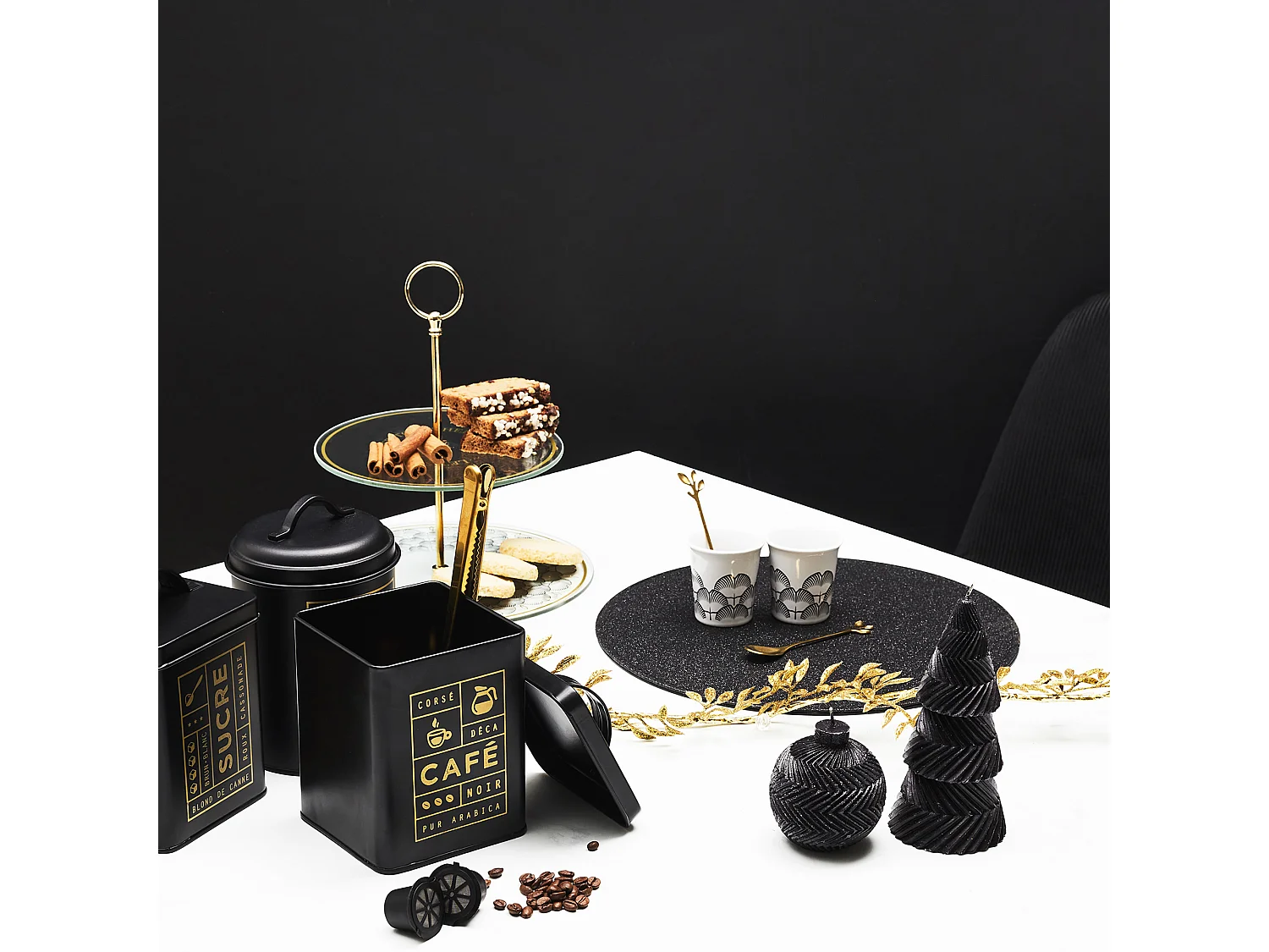 Boite A The Metal Black Mat Noir, Or