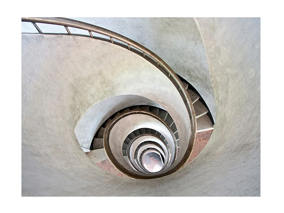 Papier Peint "White Spiral Stairs" 193 x 250 cm