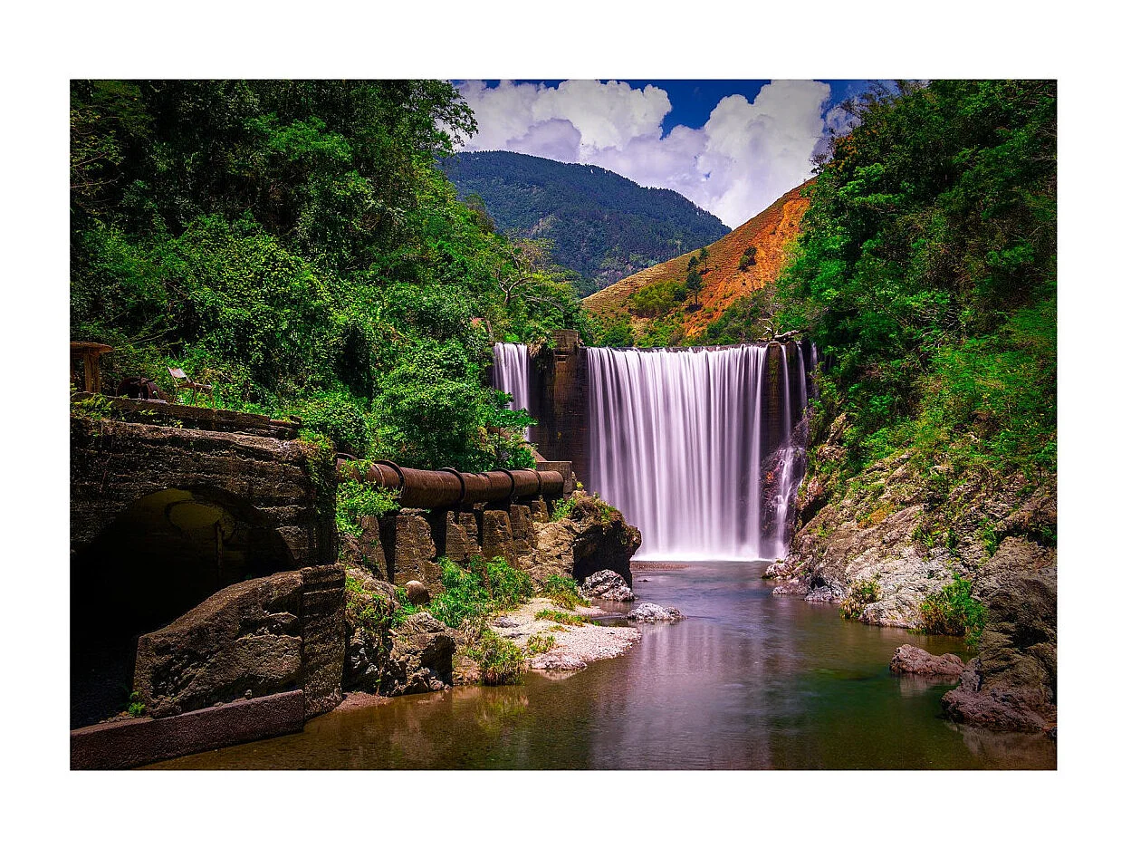 Papier Peint "Reggae Falls" 175 x 250 cm