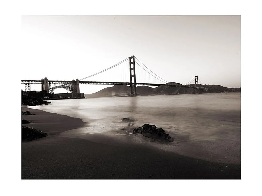 Papier Peint "San Francisco : Golden Gate en Noir & Blanc" 231 x 300 cm