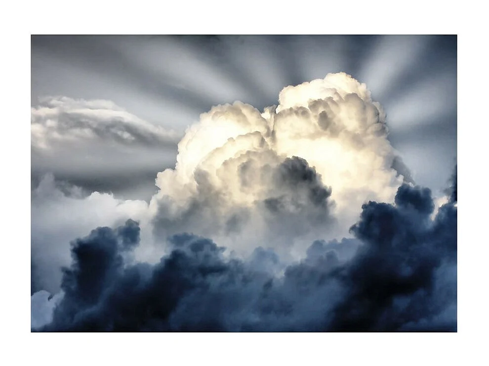 Papier Peint "Rayons de Soleil sur un Ciel Nuageux" 193 x 250 cm