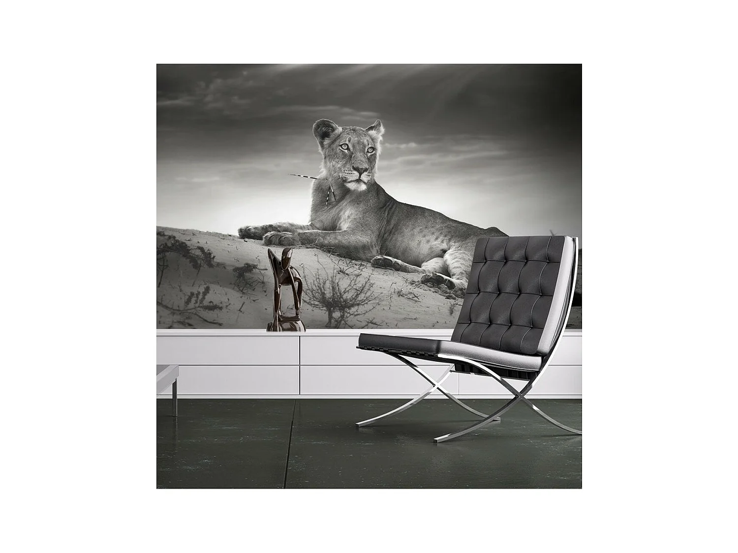 Papier Peint "Une Lionne en Noir & Blanc" 270 x 350 cm