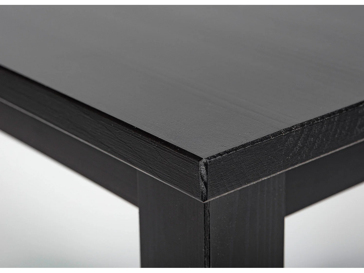 Table d'Appoint en Bois Massif "Lito" 55cm Noir Laqué