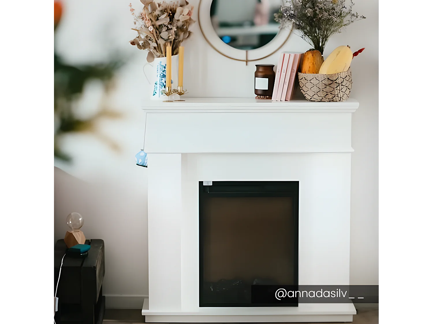 Cheminée électrique à poser VESUVIA - avec manteau - L98 x P24 x H102.5cm - Blanche