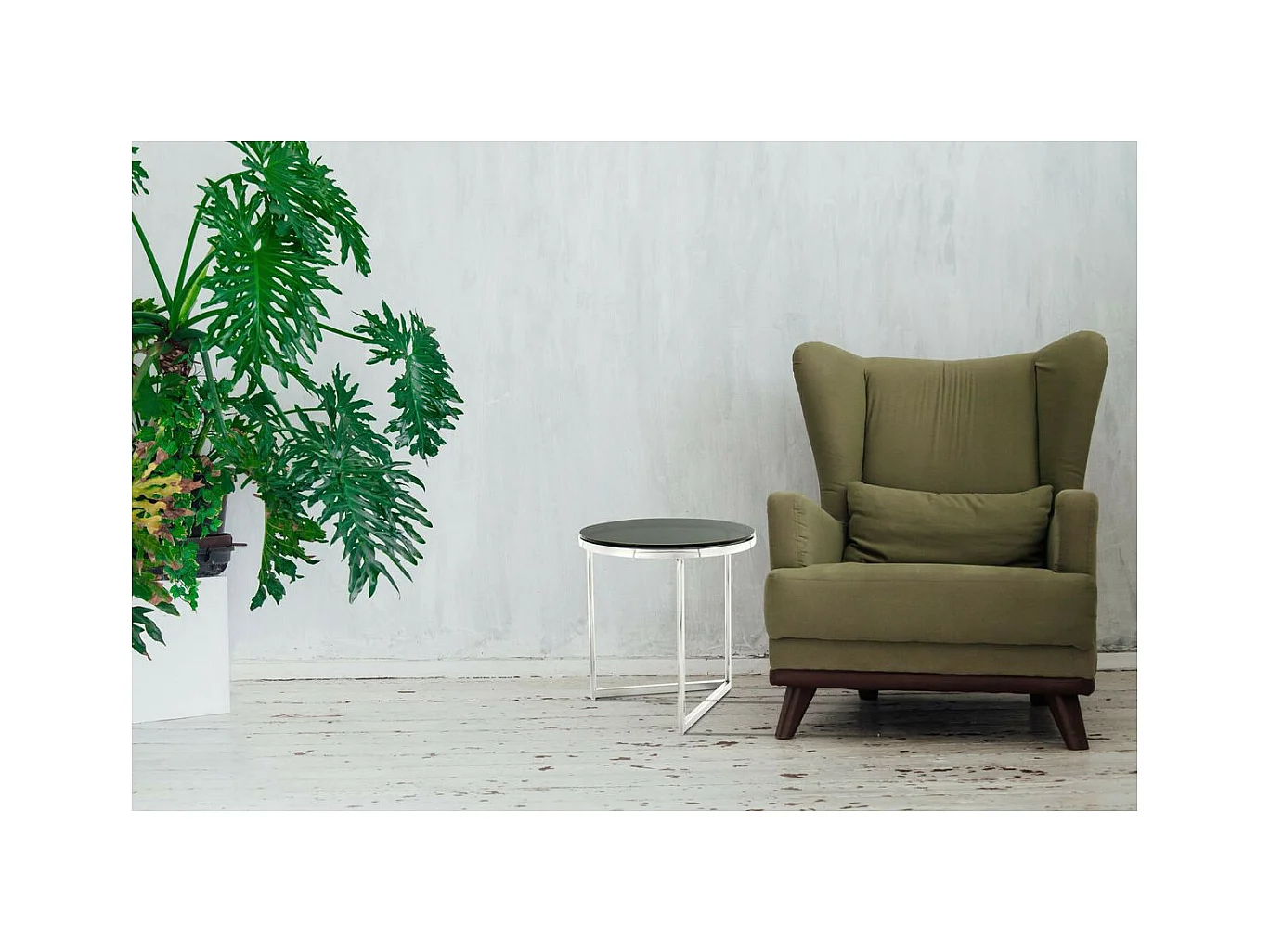 Table d'Appoint Design "Wynona" 55cm Noir & Argent