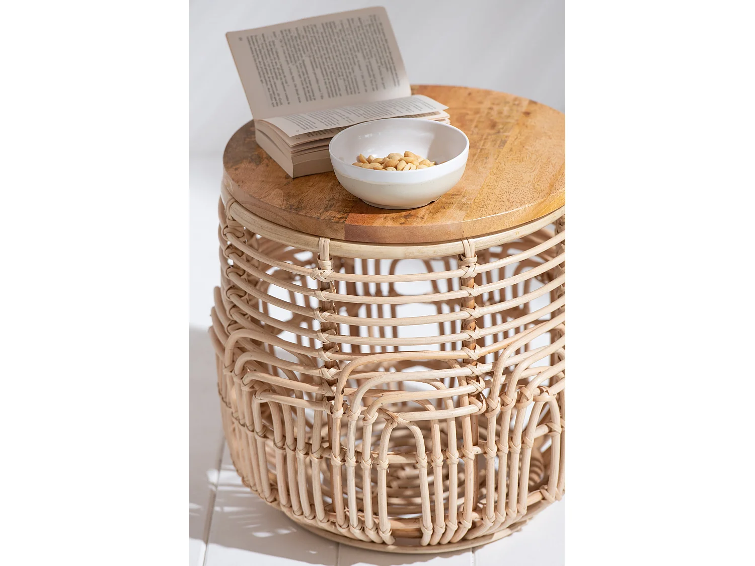 Set van 2 naturel rotan tafels Ellen D 51 cm - Set van 2