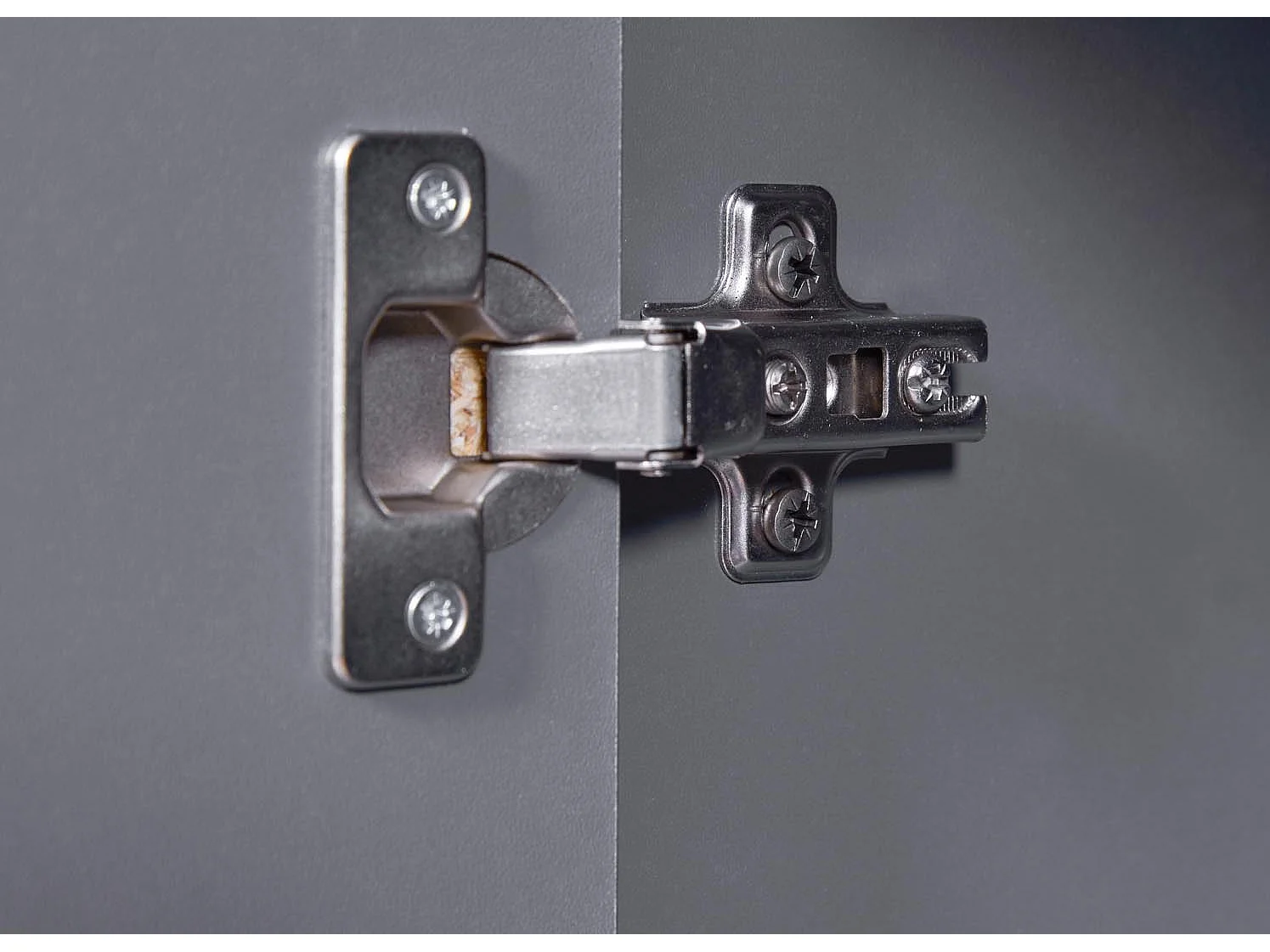 Commode 2 Portes & 4 Tiroirs "Litania" 122cm Gris