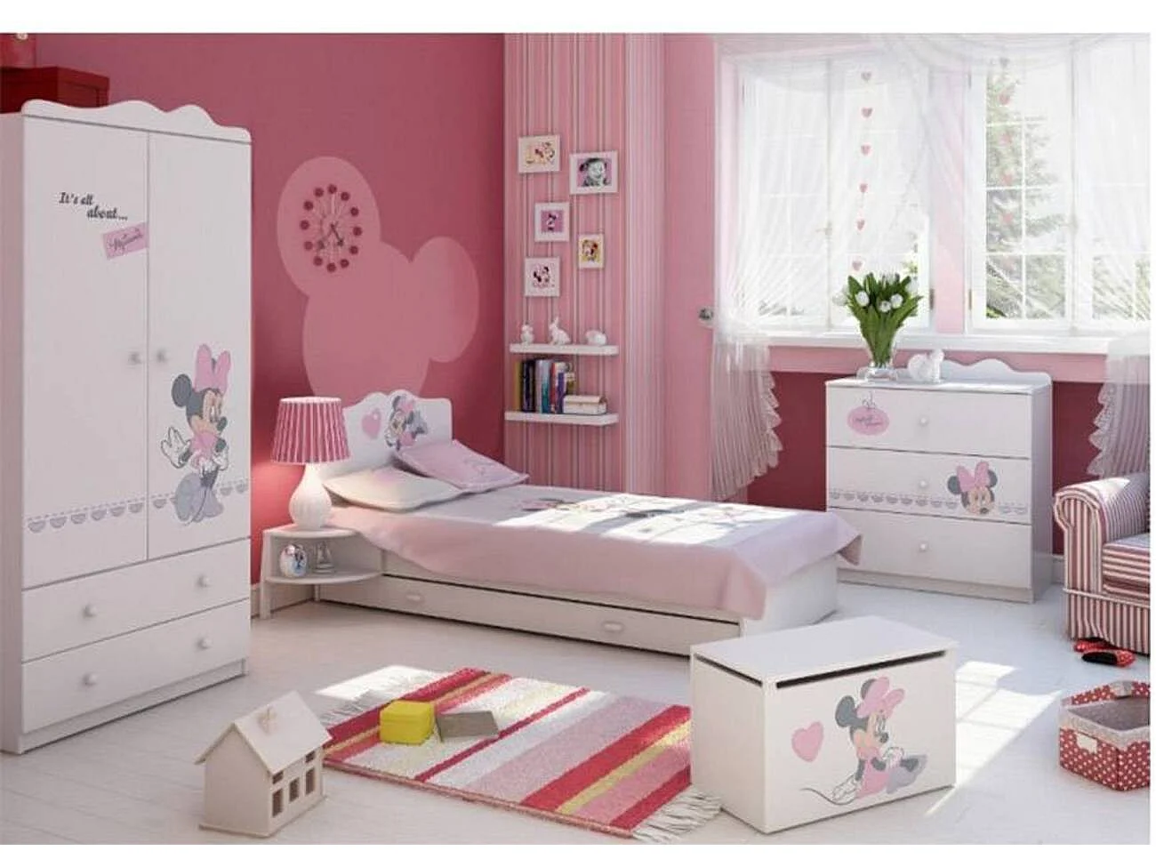 Lit MINNIE MOUSE 90 cm - Versions: avec matelas