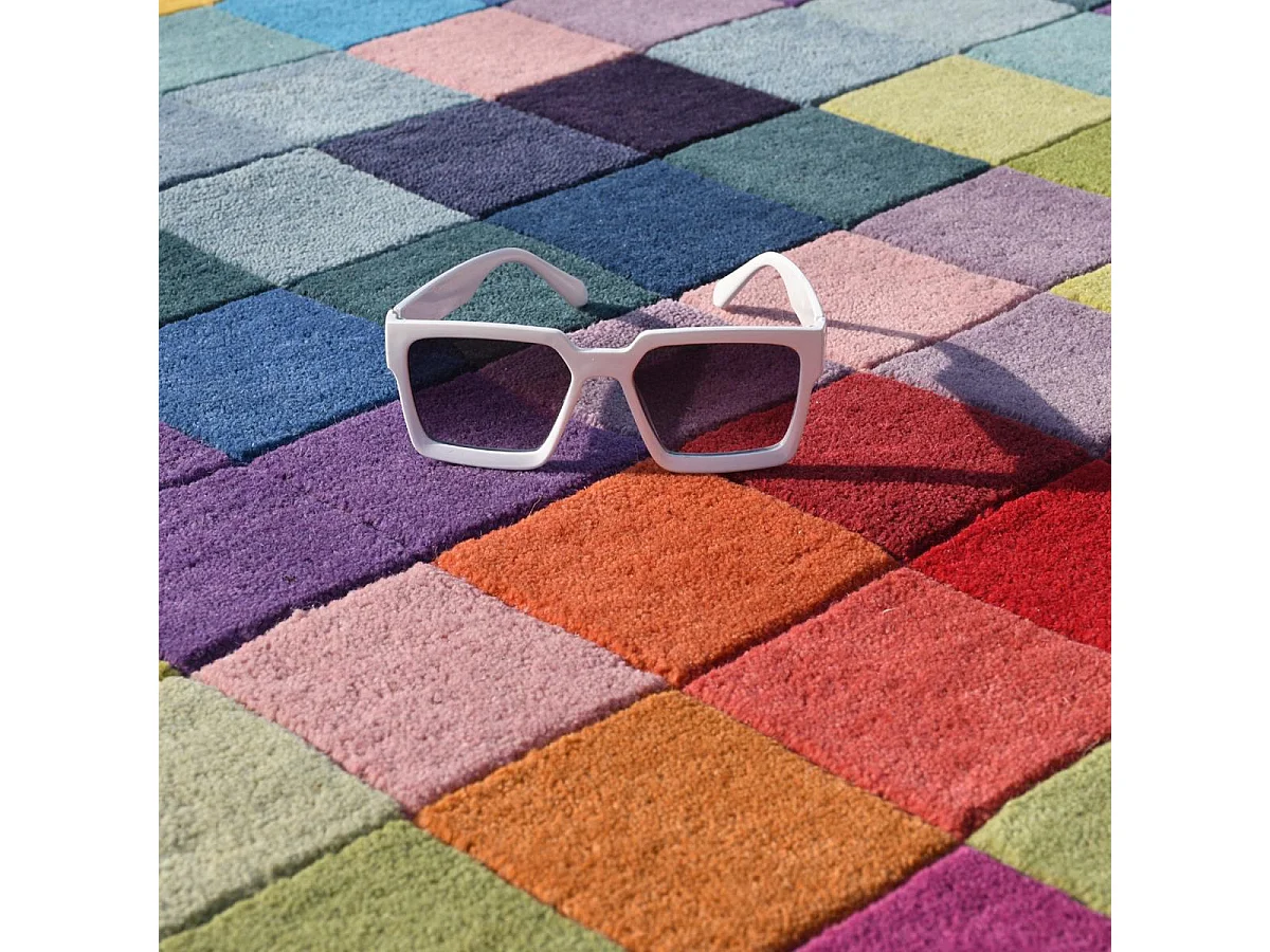 tapis salle à manger 200x290 fait main en laine multicolore rectangle motif damier