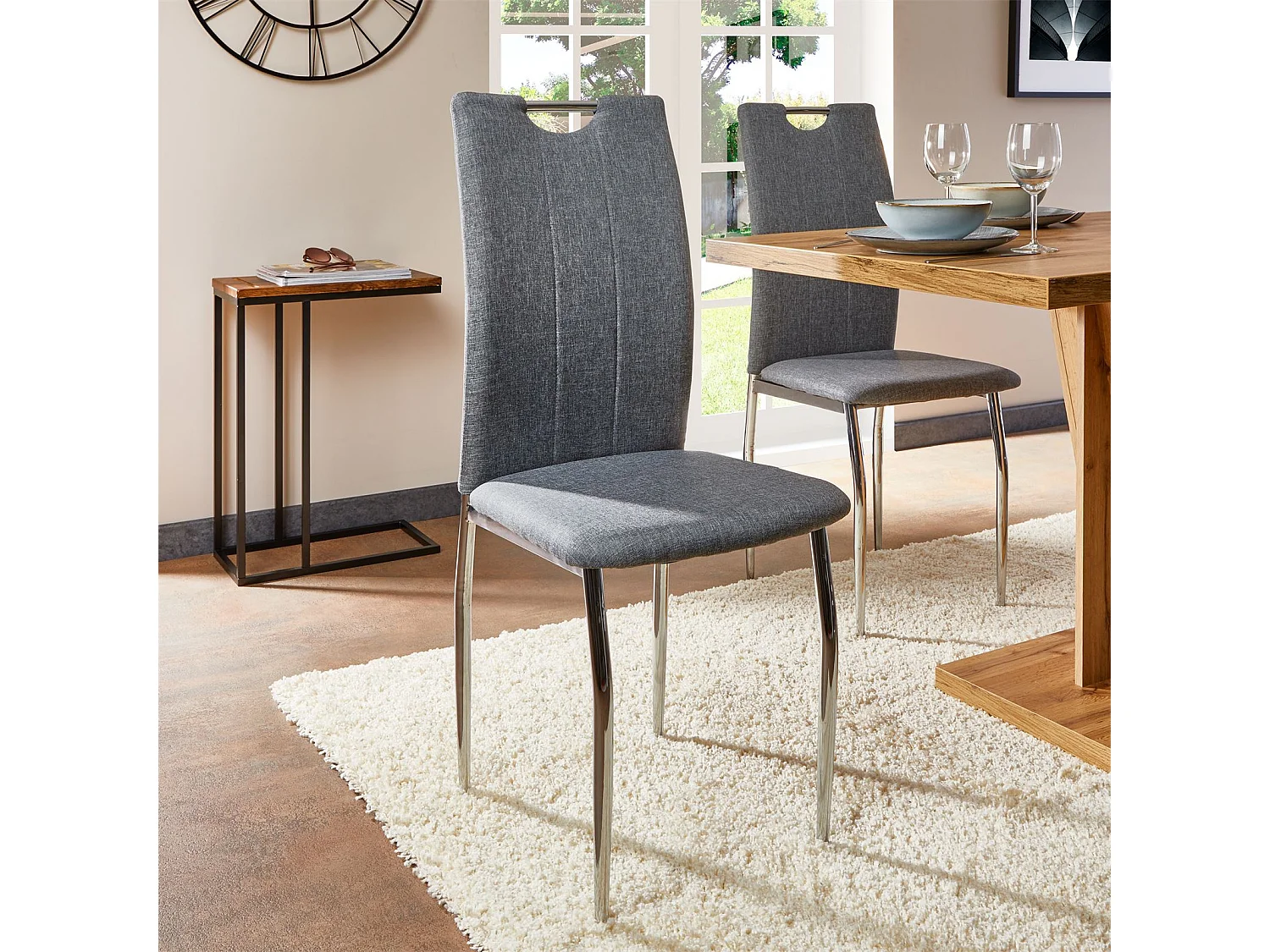 Lot de 4 chaises de salle à manger APOLLO piètement en métal chromé revêtement en tissu gris