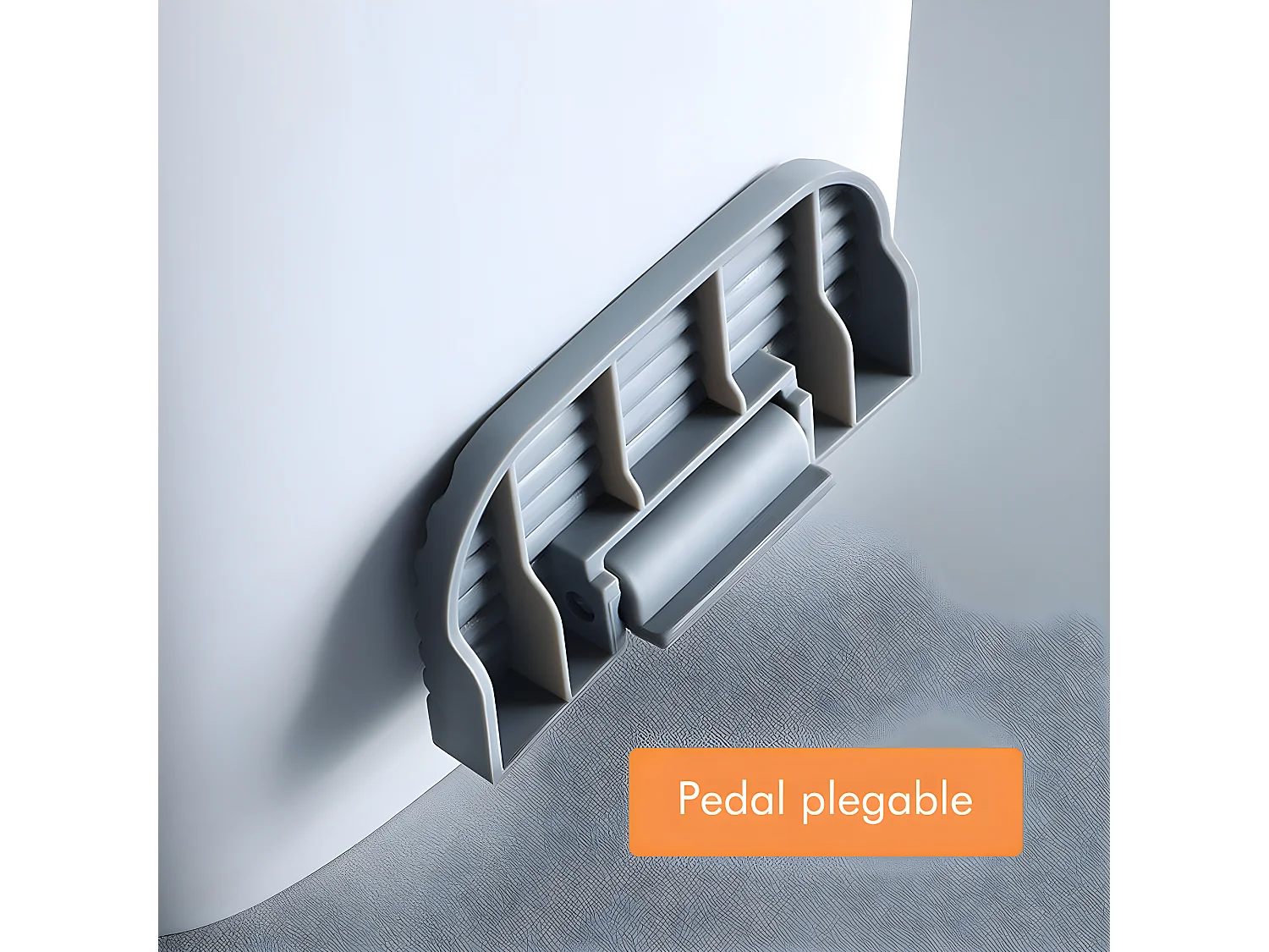 Poubelle 15 l carrée à pédale, comprenant 30 sacs poubelle.