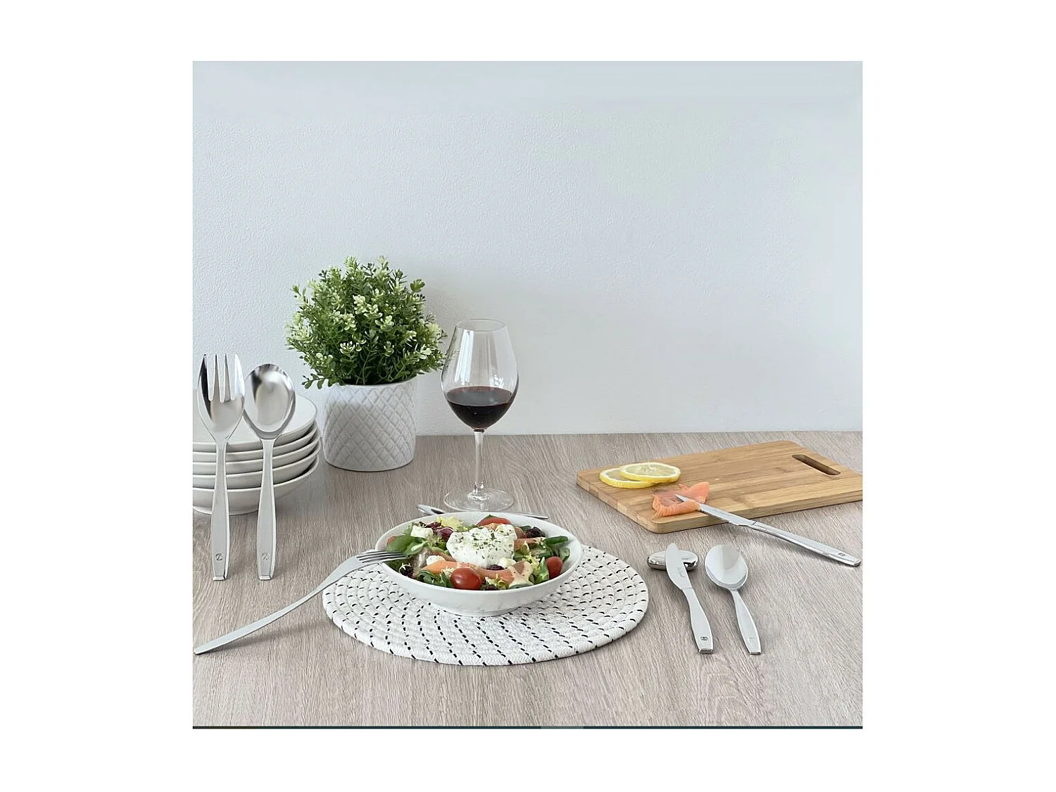 Figure Miroir - 2 couverts de service