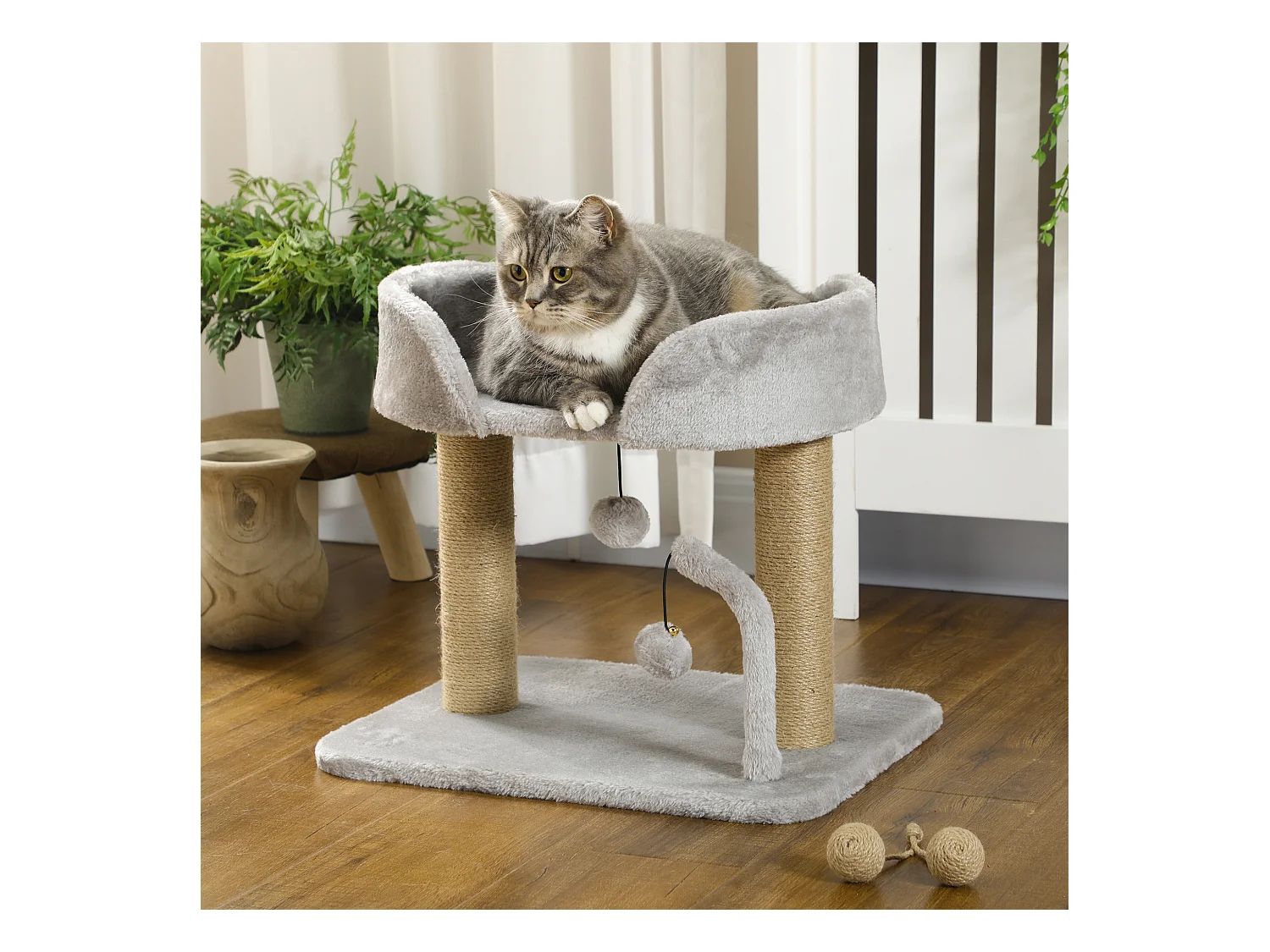 Arbre à chat 2 griffoirs jute naturelle panier jeu 2 boules suspendues avec clochettes peluche grise