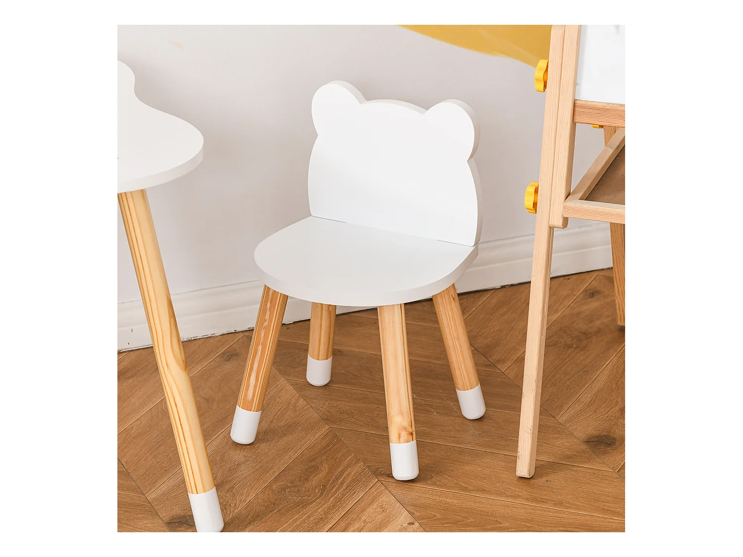 Ensemble table et chaises enfant design scandinave motif ourson bois pin MDF blanc