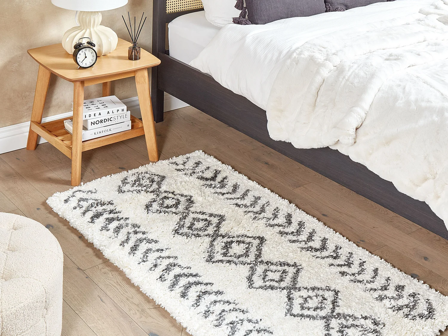 Dywan shaggy 80 x 150 cm biało-szary AYRUM