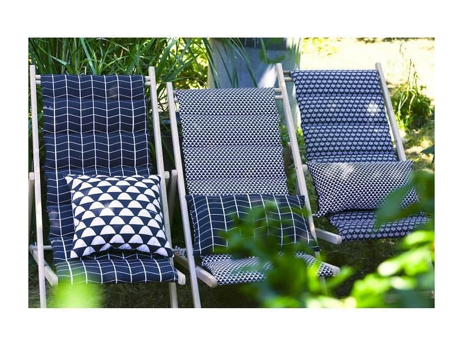 Chilienne matelassée Fjord - Toile amovible Bleu Indigo - JARDIN PRIVE