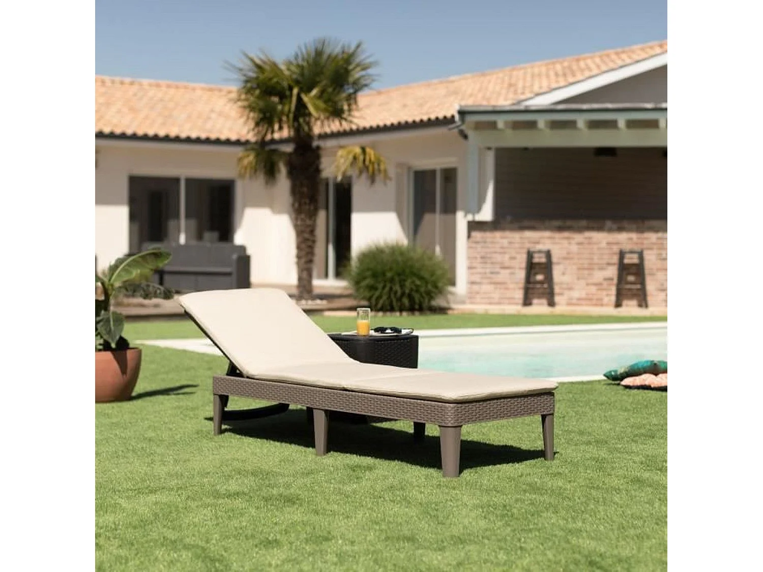 Bain de soleil - Jaipur Résine imitation Cappuccino - Allibert by KETER