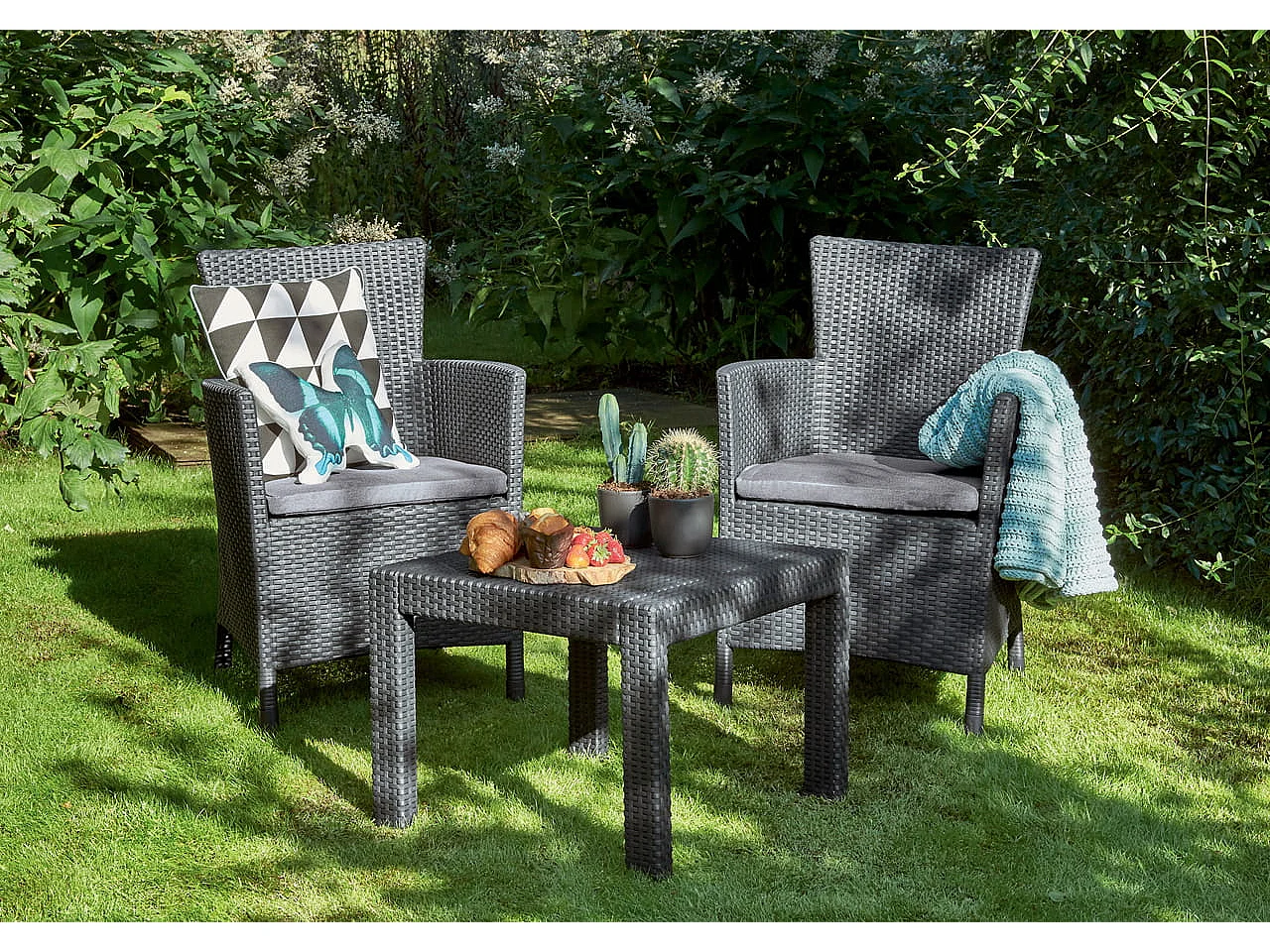 Allibert 219992 Loungeset Rosario Balcony 2 x stoel en 1 x tafel, rotanlook, kunststof, grafiet