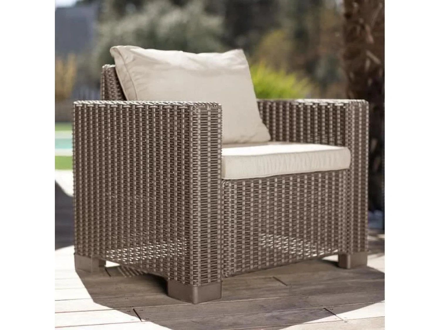 Salon de jardin - en résine imitation rotin tressé - Allibert by KETER