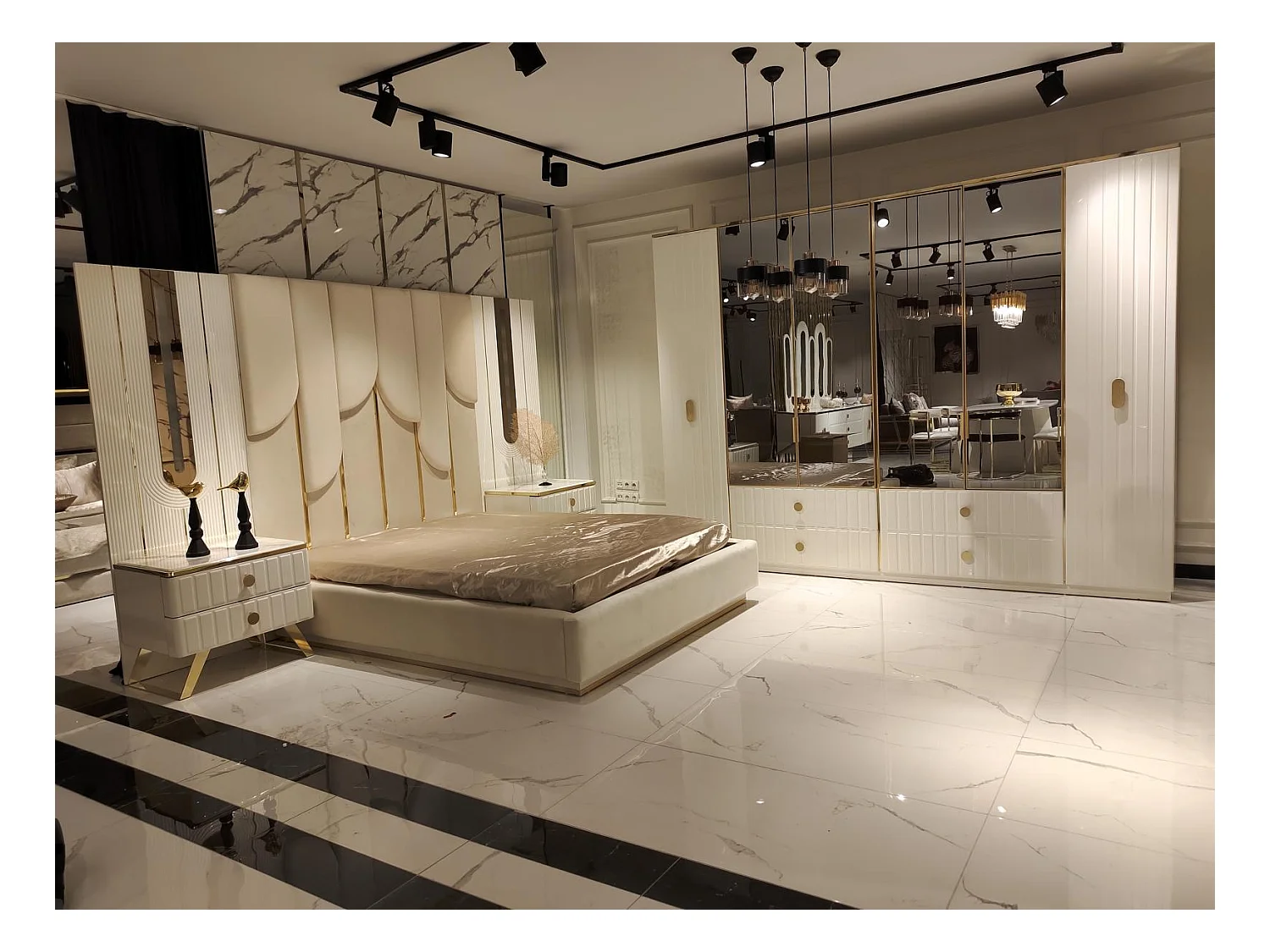 Schlafzimmer Möbel 2x Nachttisch Kleiderschrank Kommode Schrank Holz 5tlg