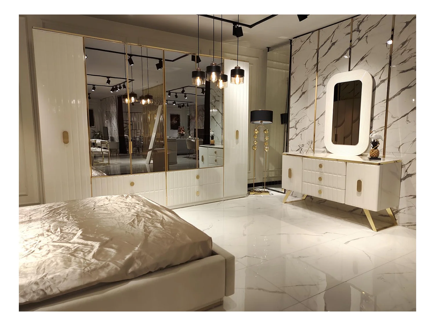 Schlafzimmer Möbel 2x Nachttisch Kleiderschrank Kommode Schrank Holz 5tlg