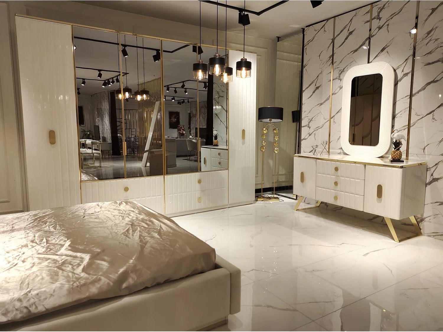 Schlafzimmer Möbel 2x Nachttisch Kleiderschrank Kommode Schrank Holz 5tlg