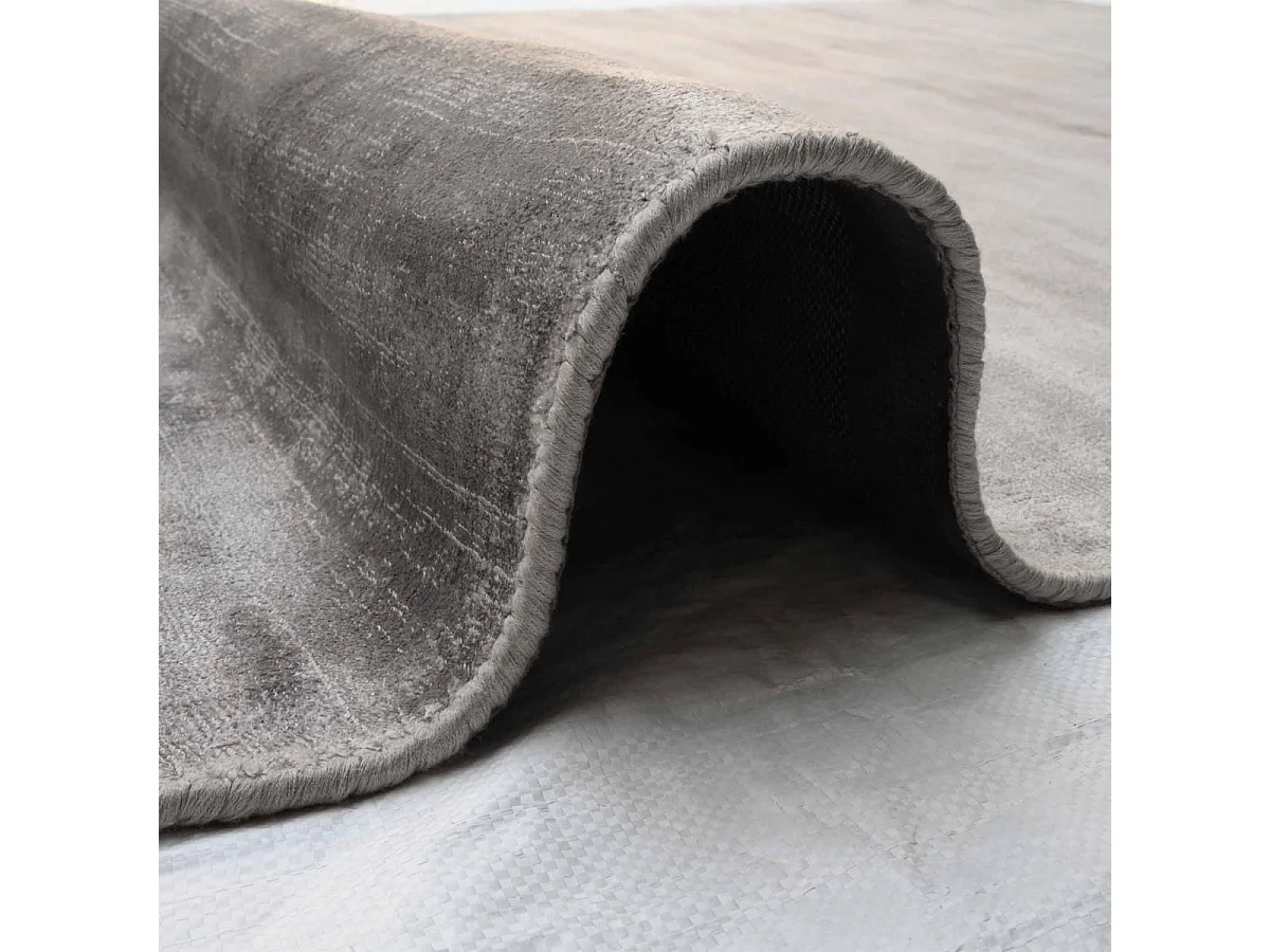 tapis salon 200x300 fait à la main en viscose marron rectangle motif uni NEO +