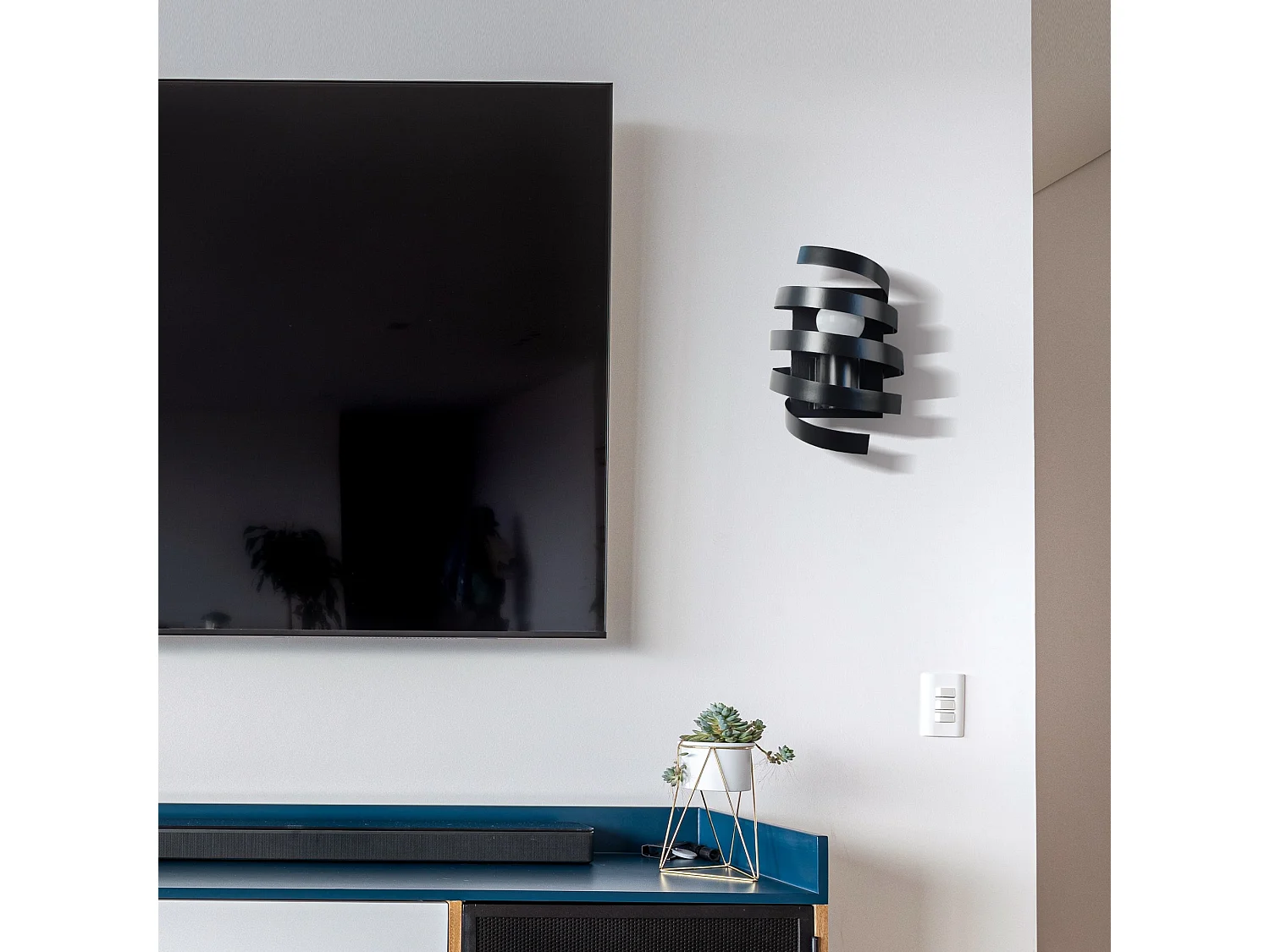 Aplique TOSEL ,metal,Negro ,A9,5xD27xP17cm