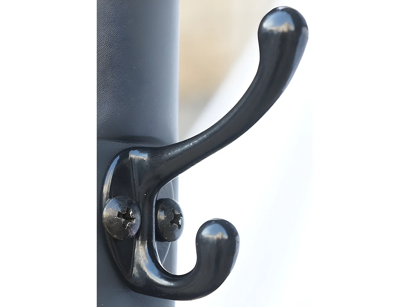 CAR1713.AC-Carport barbecue finition époxy gris anthracite / toit réalisé en acier / pieds à rattrapage de niveau et accessoires barbecue