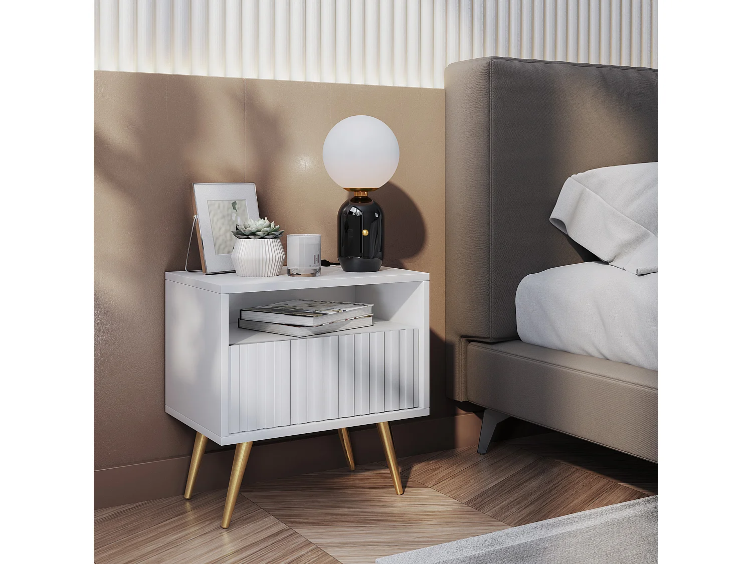 Table de chevet avec un tiroir - façade à lamelles - blanc avec pieds dorés - BELLO